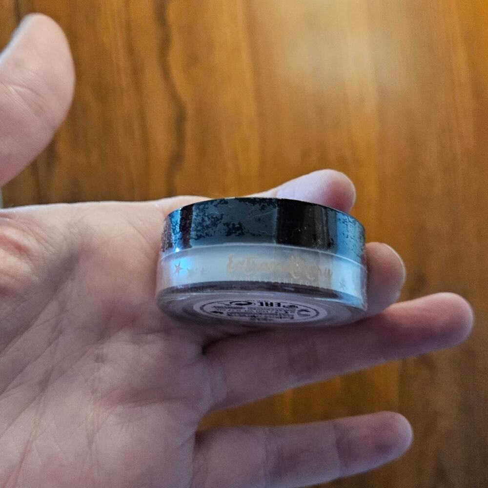 Ciate Extraordinary Translucent Powder ~ Loose Translucent Setting Powder 5G - Picture 5 of 5